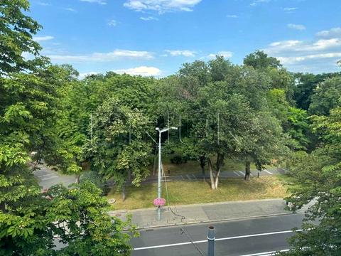 квартира за адресою Лаврський пров., 8