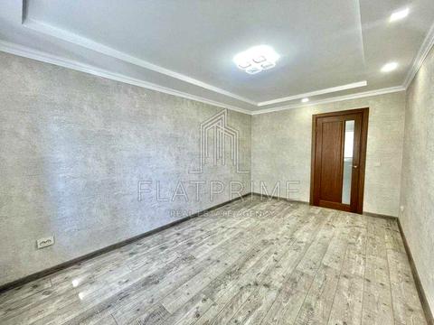 квартира за адресою Олександра Бринжали вул. (Тешебаєва), 1