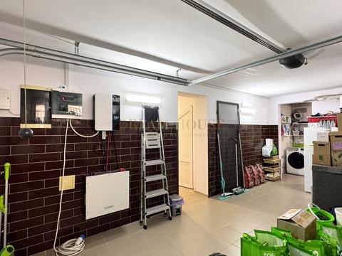 дом по адресу Революції