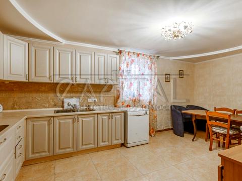 будинок за адресою Грушевського вул., 22