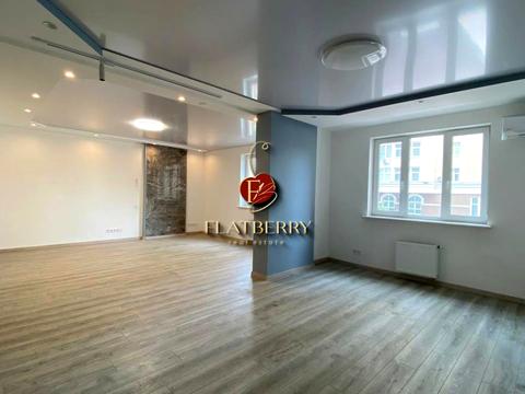 комерційна за адресою Драгоманова вул., 38