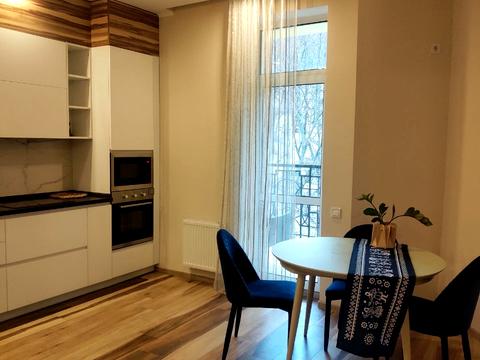 квартира за адресою Дегтярна вул., 29