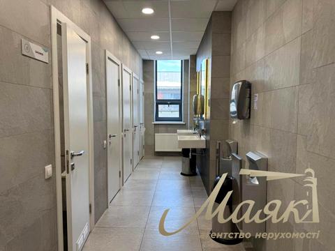 комерційна за адресою Сім'ї Прахових вул. (Гайдара), 58/10