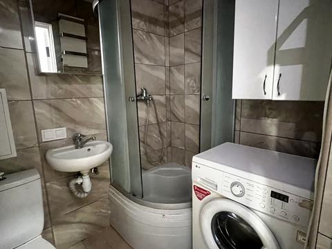 квартира за адресою Радгоспна, 6