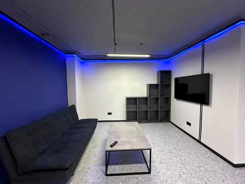 коммерческая по адресу Героев Крут ул. (Фурманова), 12