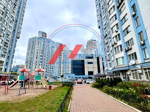 квартира за адресою Дніпровська набережна вул., 26-А