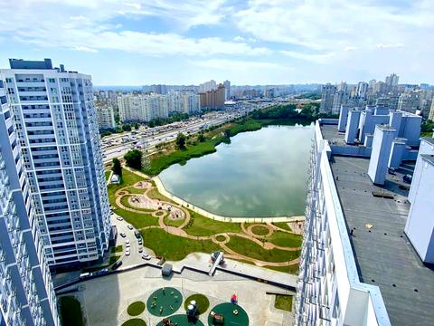 квартира по адресу Ревуцкого ул., 40-В