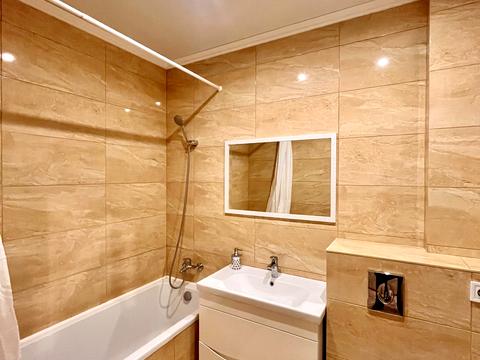 квартира по адресу Митрополита Василия Липковского ул. (Урицкого), 16-В