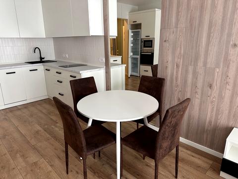 квартира за адресою Михайла Максимовича вул. (Онуфрія Трутенка), 24-Б