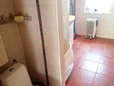 комерційна за адресою Шовковична вул., 7-А