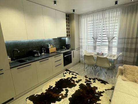 квартира за адресою Набережна Перемоги вул., 44