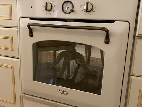 квартира по адресу Андрея Верхогляда ул. (Михайла Драгомирова), 16