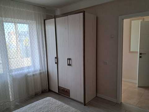 квартира за адресою Йорданська вул. (Лайоша Гавро), 4