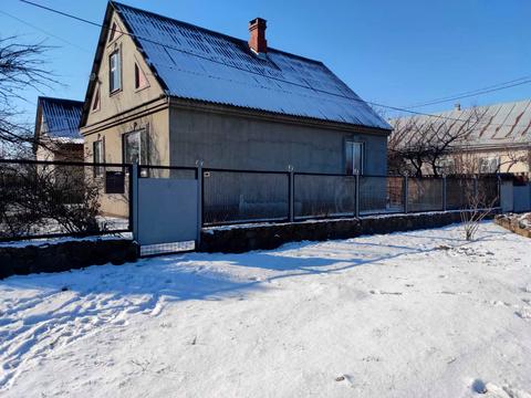 будинок за адресою Молодіжна вул.
