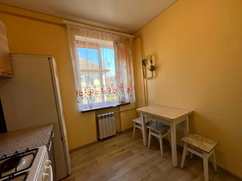 квартира за адресою Володимира Великого пл. (Олександра Поля), 8