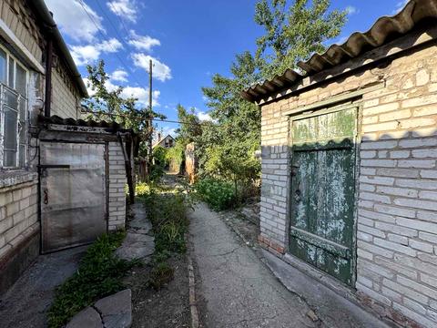 будинок за адресою Григорія Квітки-Основ'яненка вул. (Петровського)