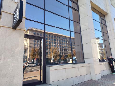 коммерческая по адресу майдан Незалежності пл., 18/2