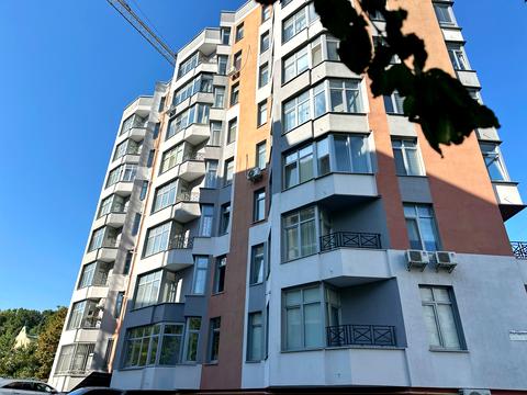 квартира по адресу Молодіжна ул., 10