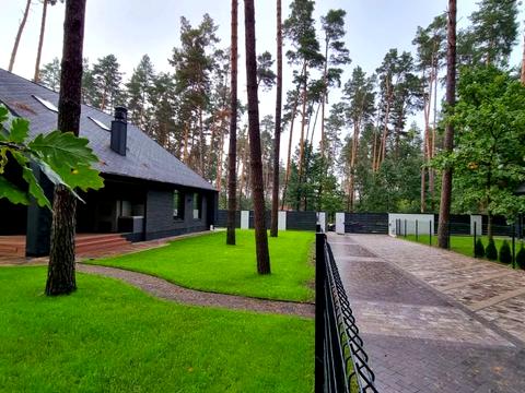 будинок за адресою Заозерна