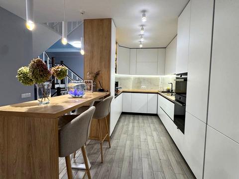 будинок за адресою Капушанська вул., 124