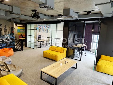 коммерческая по адресу Валерия Лобановского просп., 150-Б