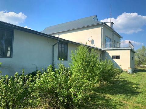 комерційна за адресою Вітовського, 36