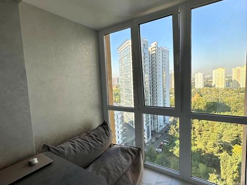 квартира за адресою Дарницький бульв., 10