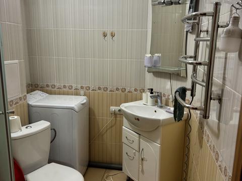 квартира за адресою Набережно-Лугова вул., 3