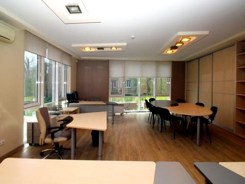 комерційна за адресою Юлії Здановської вул. (Ломоносова), 73