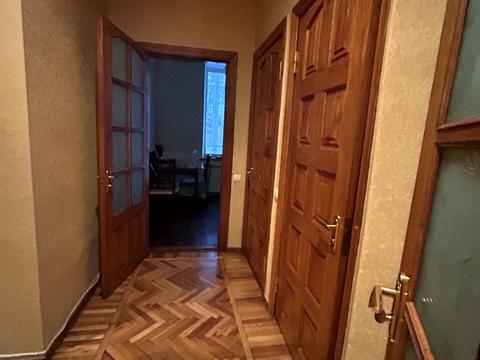 квартира за адресою Небесної сотні, 12