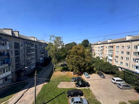 квартира за адресою Тролейбусна вул., 15