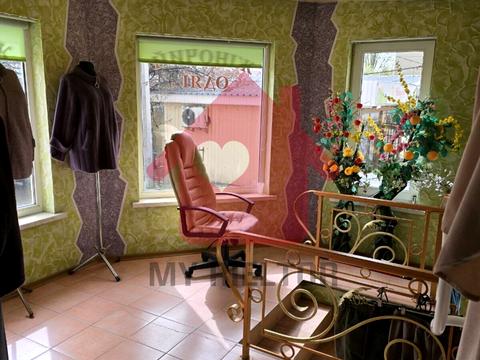 комерційна за адресою Василя Комендаря вул., 70