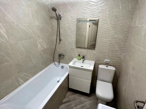 квартира по адресу Степана Бандери ул., 15