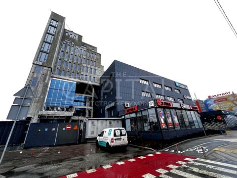 комерційна за адресою Степана Бандери просп. (Московський), 17/1