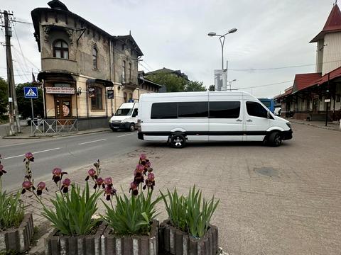 коммерческая по адресу Зализничная ул., 31