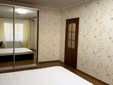 квартира за адресою Софії Русової вул., 1