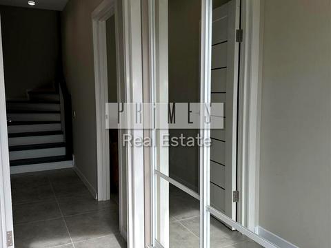 будинок за адресою Центральна вул.