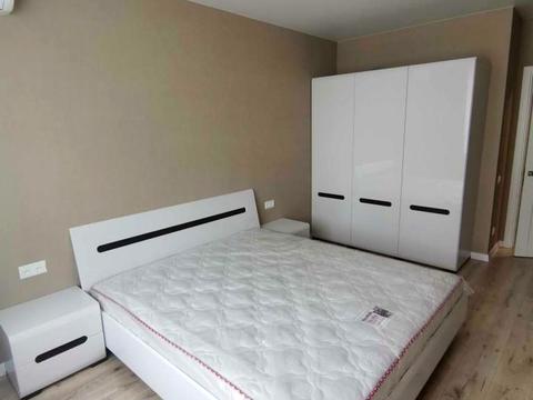 квартира за адресою Олександра Олеся вул., 6-А