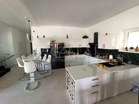 будинок за адресою Відродження вул.