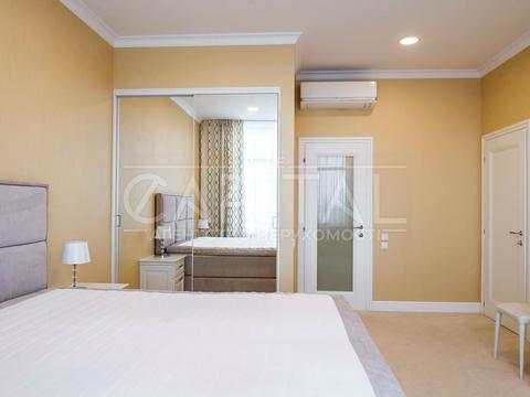 квартира за адресою Андрія Верхогляда вул. (Михайла Драгомирова), 9