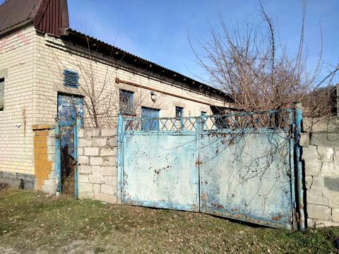 комерційна за адресою Чаплинська вул., 1
