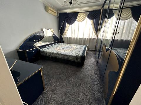 квартира по адресу Героев Днепра ул., 5