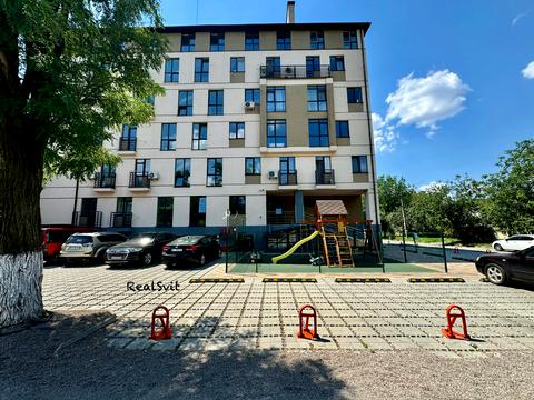 квартира за адресою Степана Чобану вул. (Василя Алексухіна), 24