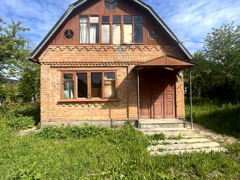 будинок за адресою Набережна