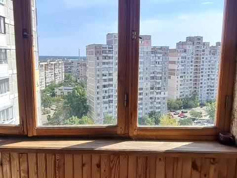 квартира за адресою Червоної Калини просп. (Володимира Маяковського), 40