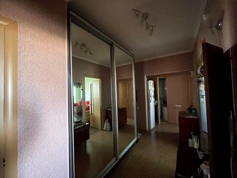 квартира за адресою Академіка Корольова вул., 11/2