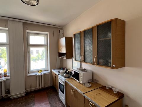 комерційна за адресою Левка лукяненка, 14Г