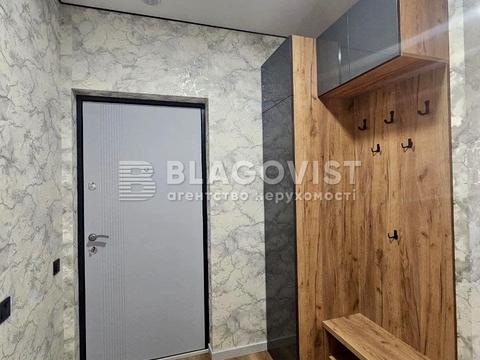 квартира за адресою Київ, Михайла Максимовича вул. (Онуфрія Трутенка), 24
