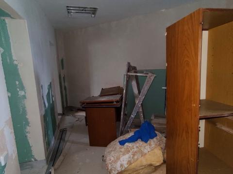 комерційна за адресою Академічна вул., 58