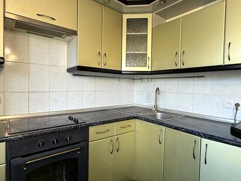 квартира за адресою Володимира Бизова вул. (Якіра), 24
